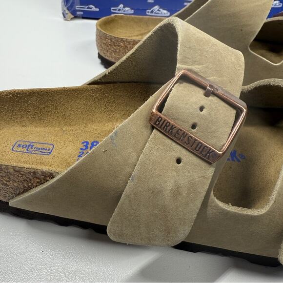 NIB • Birkenstock Arizona Soft Footbed Waxy Leather Size: 38 L7/M5- Normal Width - Picture 3 of 8